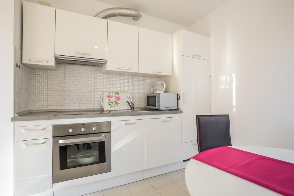 Apartment Falcon Stari Grad  Værelse billede