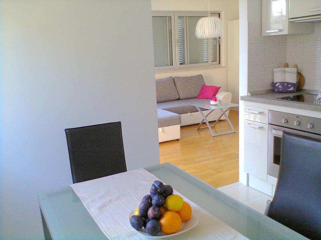Apartment Falcon Stari Grad  Eksteriør billede